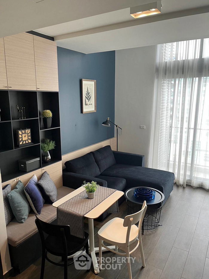1-BR Condo at The Lofts Ekkamai near BTS Ekkamai (ID 2071214)