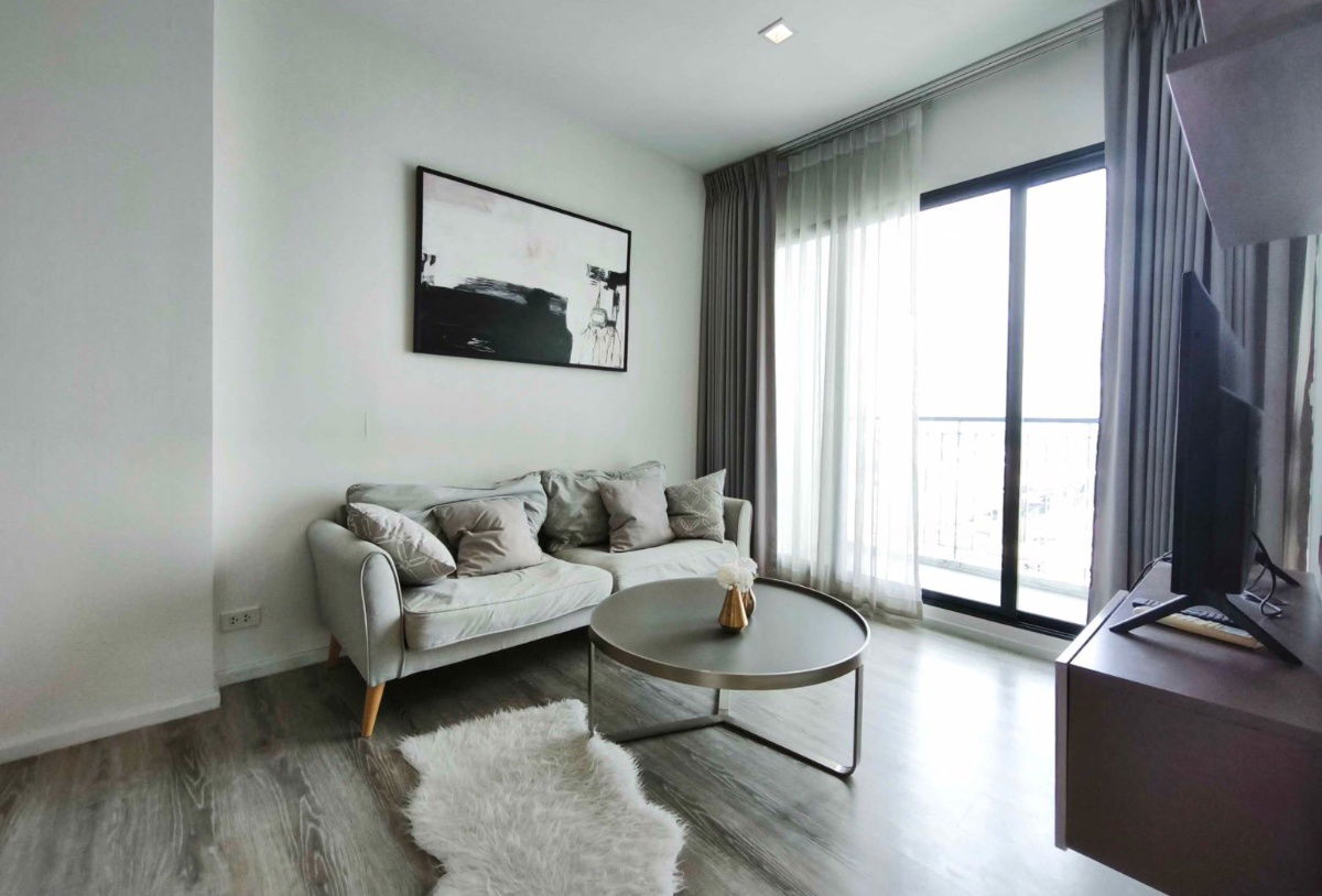 KnightsBridge Sky River       Ocean