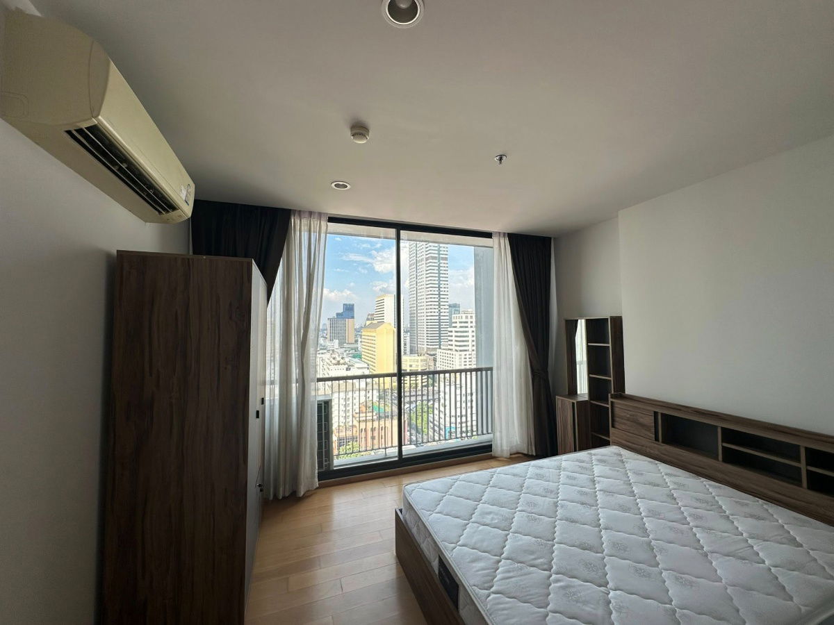 For rent Noble Revo Silom Floor 19 , 34 sq.m.