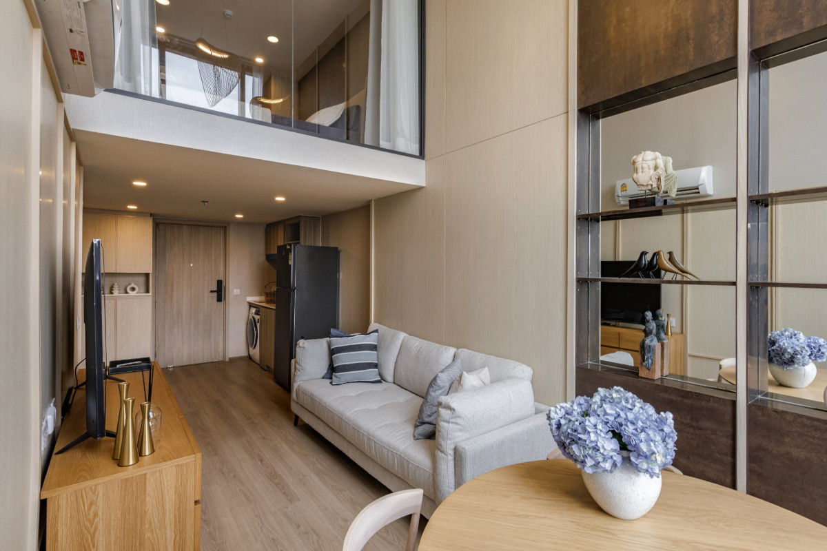 Life Rama 4 Asoke – Luxury Condo in City Center, Experience Comfort and a Stylish Lifestyle