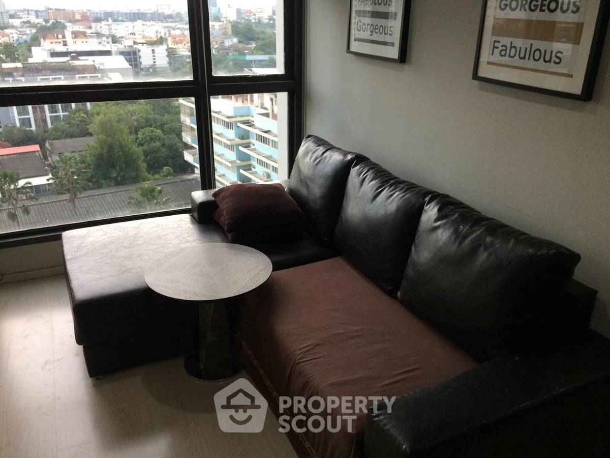 1-BR Condo at Rhythm Sukhumvit 44/1 near BTS Phra Khanong (ID 648315)