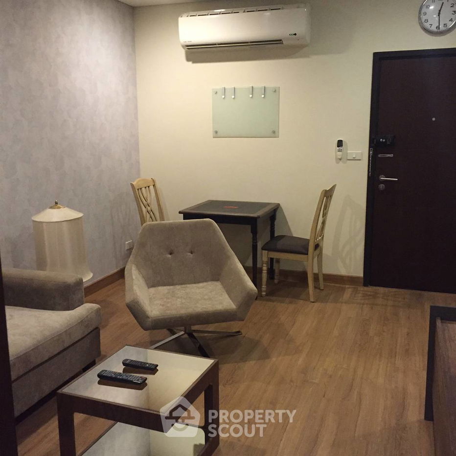 1-BR Condo at Le Luk Condominium near BTS Phra Khanong (ID 513421)
