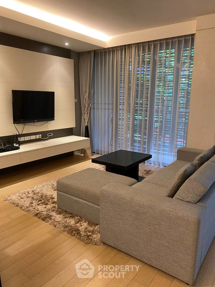 1-BR Condo at Mode Sukhumvit 61 near BTS Ekkamai (ID 817784)