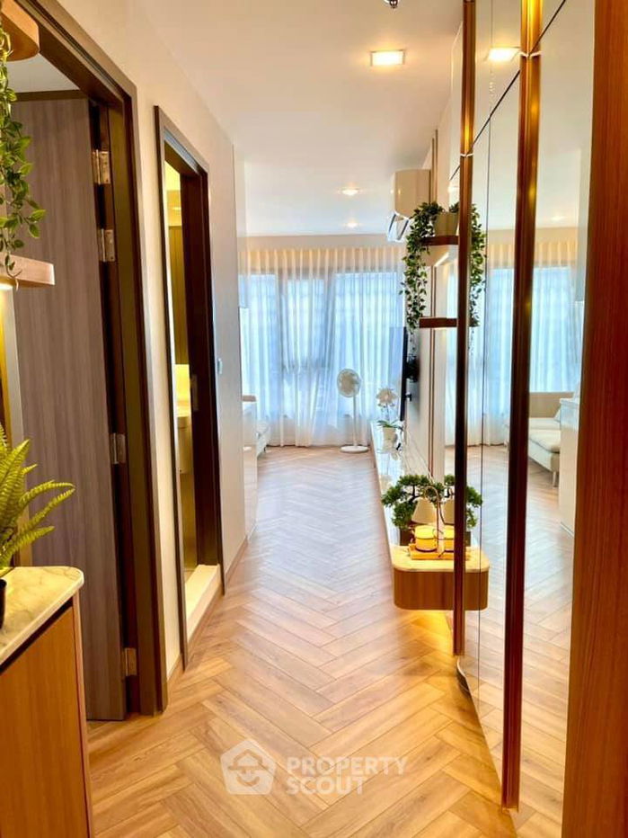 1-BR Condo at Life Ladprao near BTS Ha Yaek Lat Phrao (ID 715861)