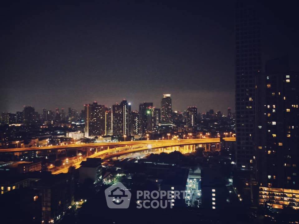 位于 Rhythm Sukhumvit 50 的 1 居公寓，靠近 BTS On Nut（ID 1414624）