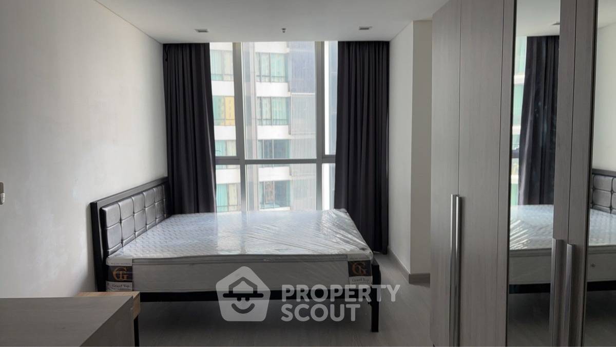 1-BR Condo at Le Luk Condominium near BTS Phra Khanong (ID 2482392)