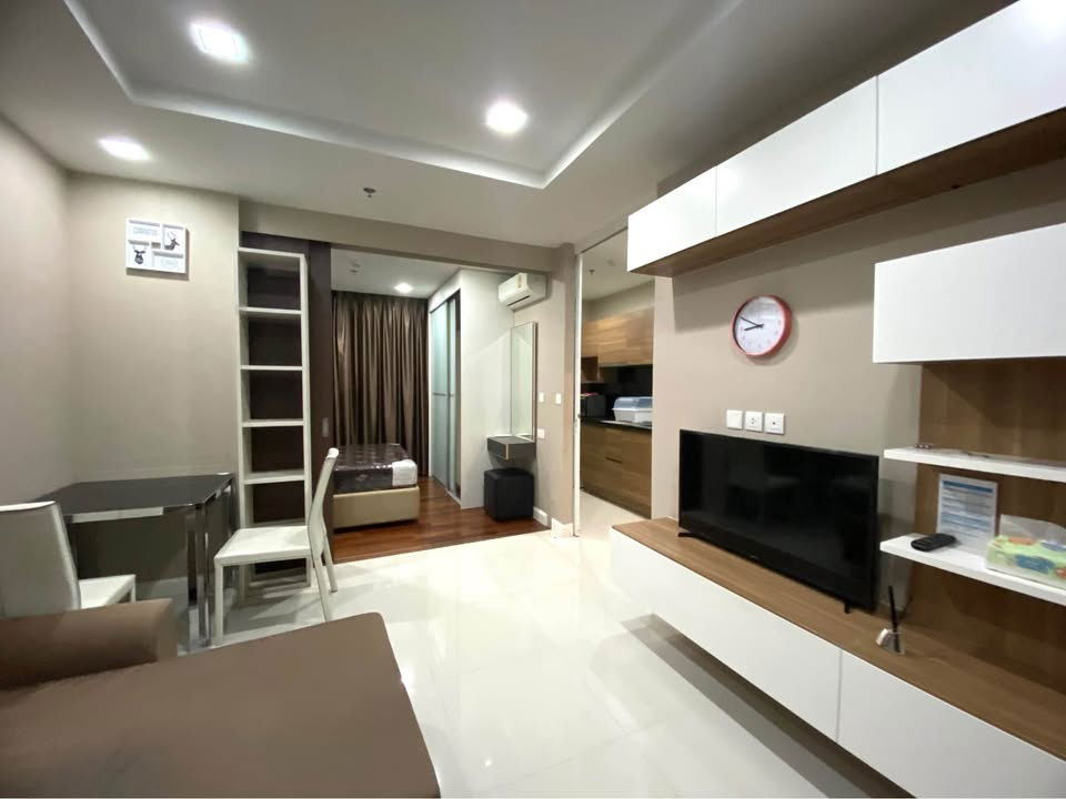 Condo for rent The Metropolis Samrong Interchange, 1 bedroom