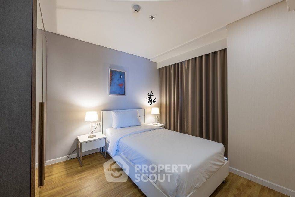 2-BR Condo at Siamese Nang Linchee in Chong Nonsi (ID 400331)