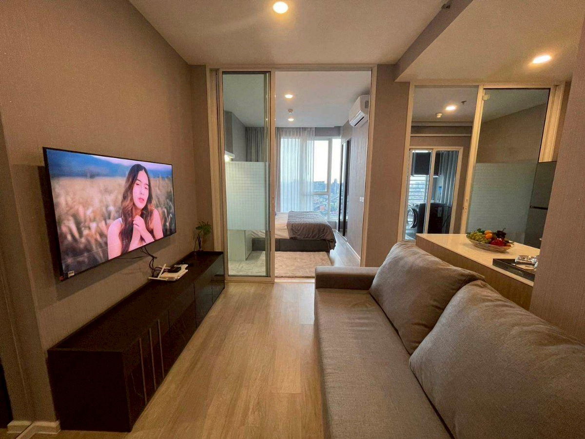 De Lapis Charan              81