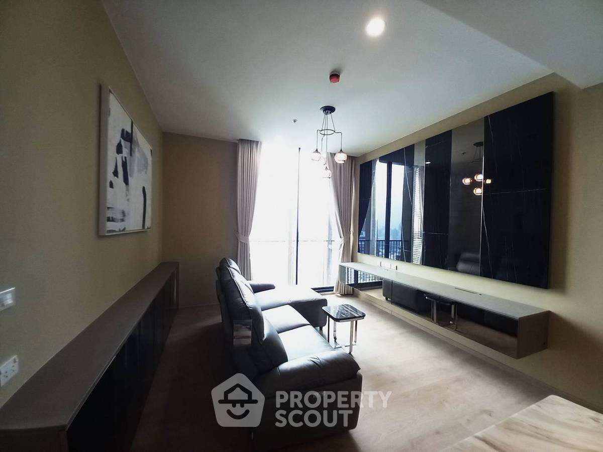 2-BR Condo at Noble Be Sukhumvit 19 near BTS Nana (ID 2481801)