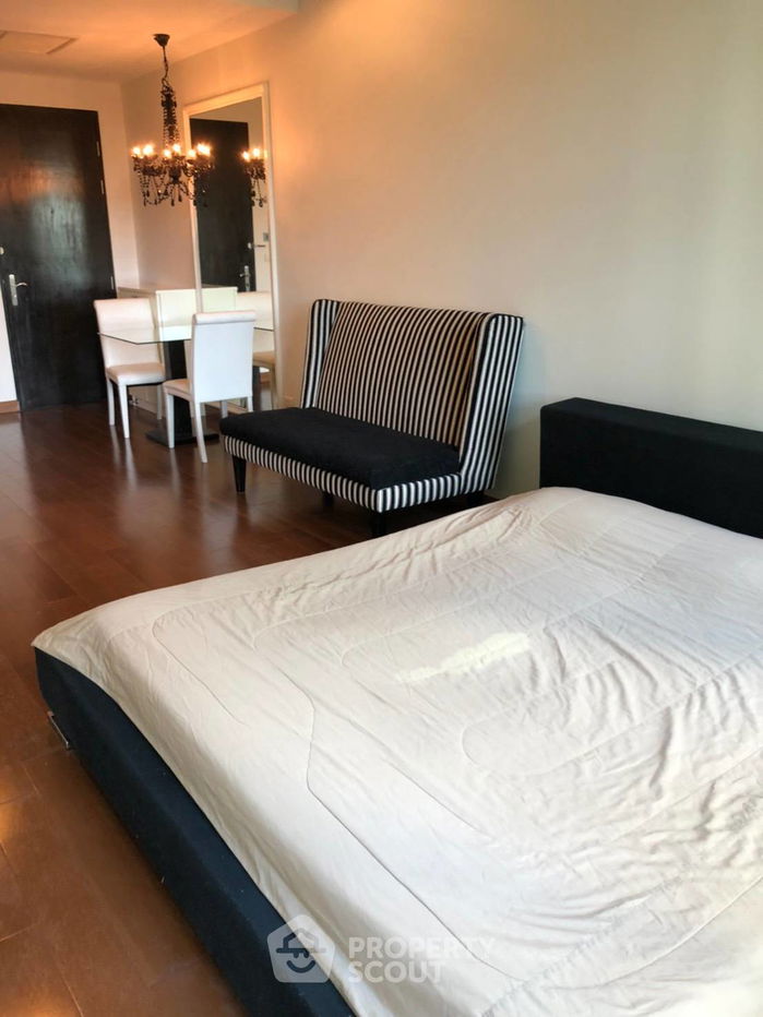 1-BR Condo at The Address Chidlom near BTS Chit Lom (ID 514758)