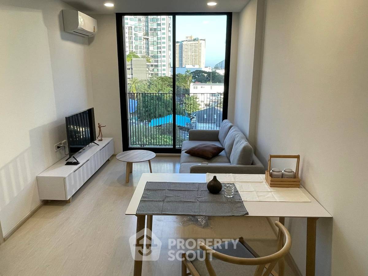 1-BR Condo at Noble Ambience Sukhumvit 42 near BTS Ekkamai (ID 671027)