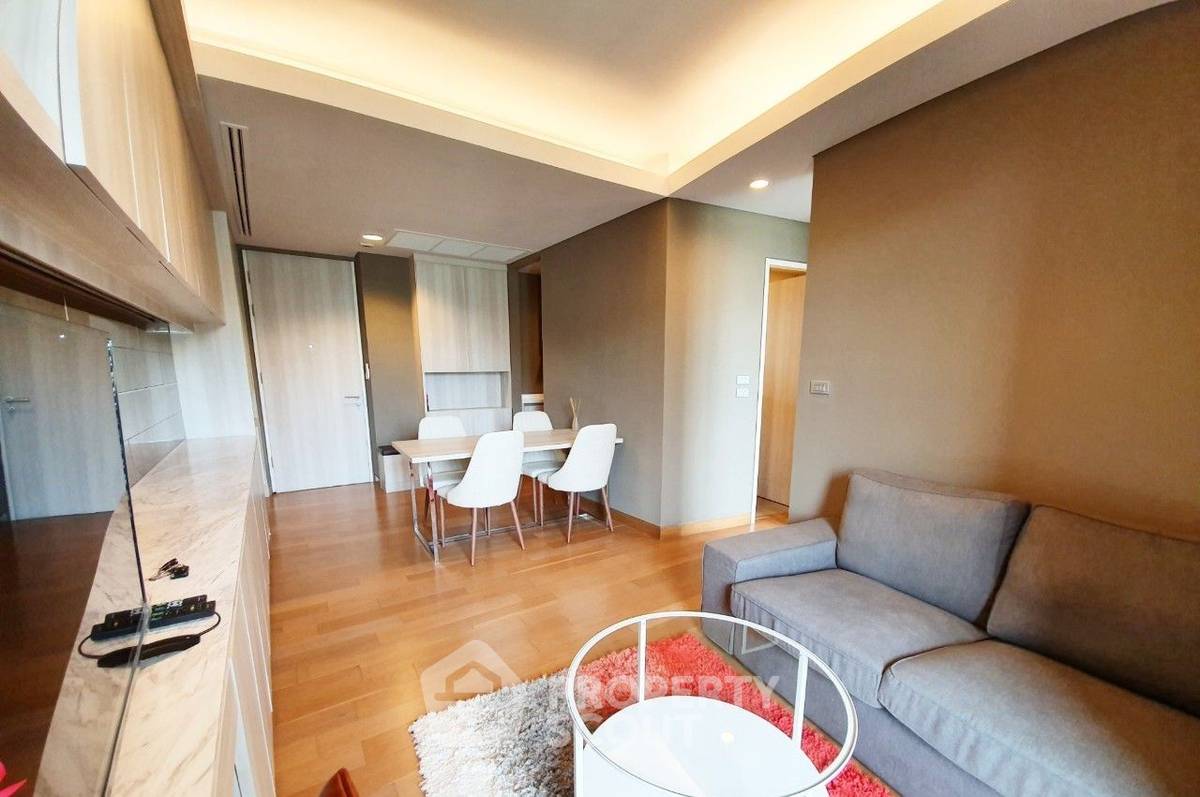 2-BR Condo at The Lumpini 24 near BTS Phrom Phong (ID 1147423)