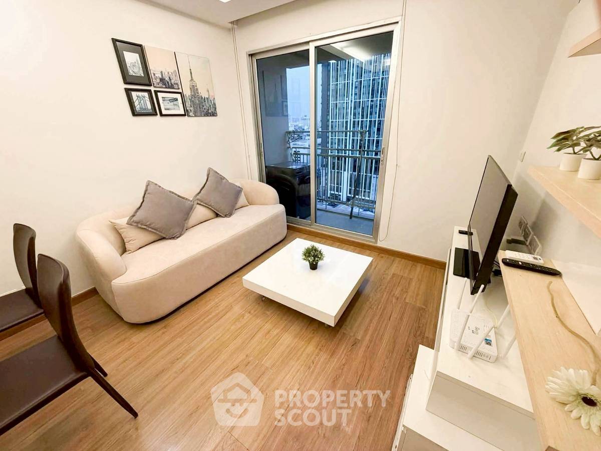 2-BR Condo at Thru Thonglor in Bang Kapi (ID 2483321)
