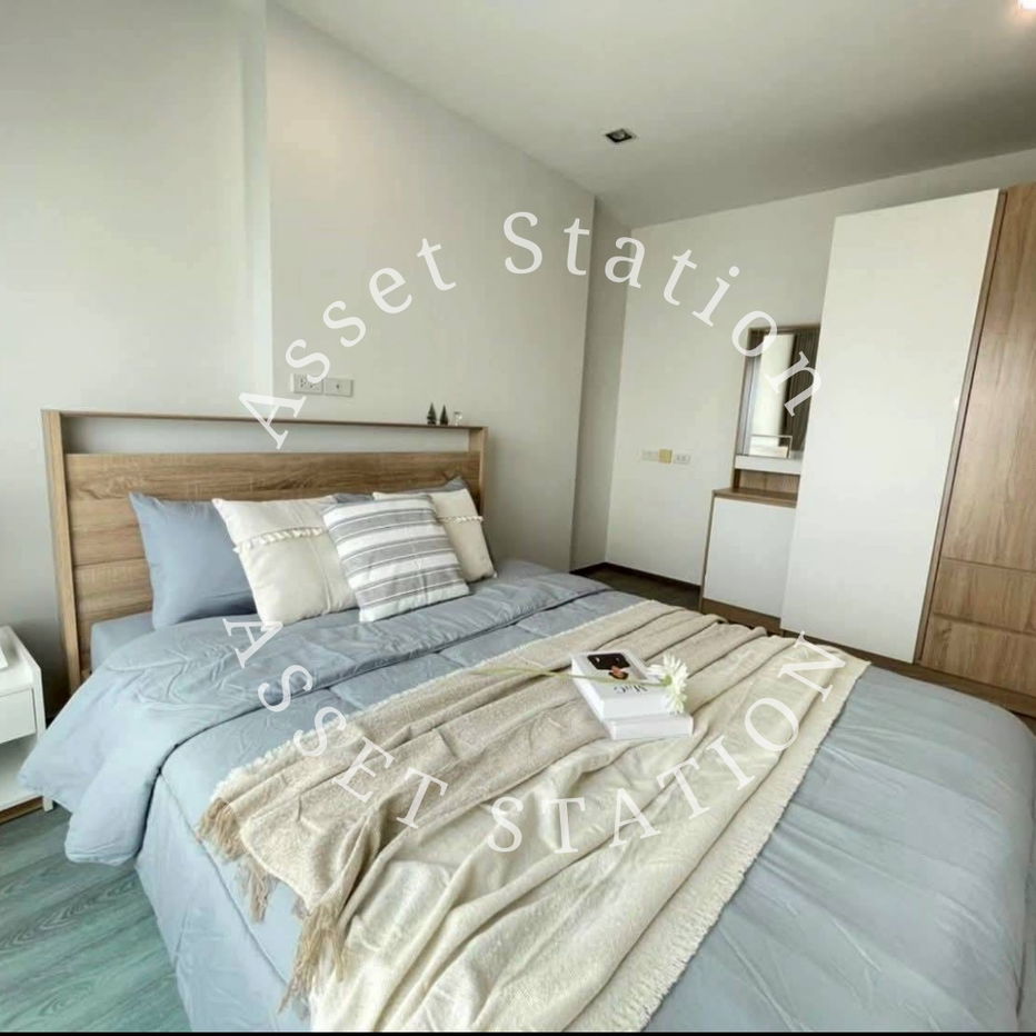 For rent: Rich Park @ Triple Station, beautiful fully furnished room at an affordable price, near MRT Phatthanakan.