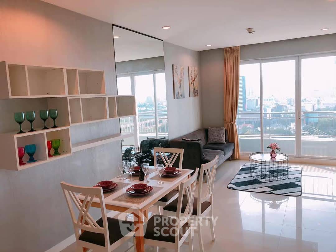 2-BR Condo at Circle Condominium near MRT Phetchaburi (ID 2004567)