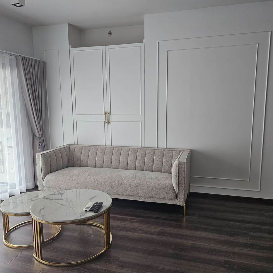 Ideo Rama 9 - Asoke: Experience Luxurious Living in the Heart of the City with Comfort and Convenience