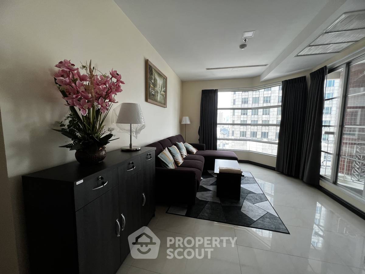 2-BR Condo at Citi Smart Sukhumvit 18 near BTS Asok (ID 513302)