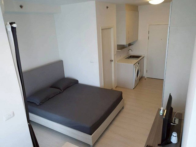 C6471 Rent  :  Condo  Chapter One Eco Ratchada - Huai Khwang ( MRT Huai Khwang ) 064 665 4666