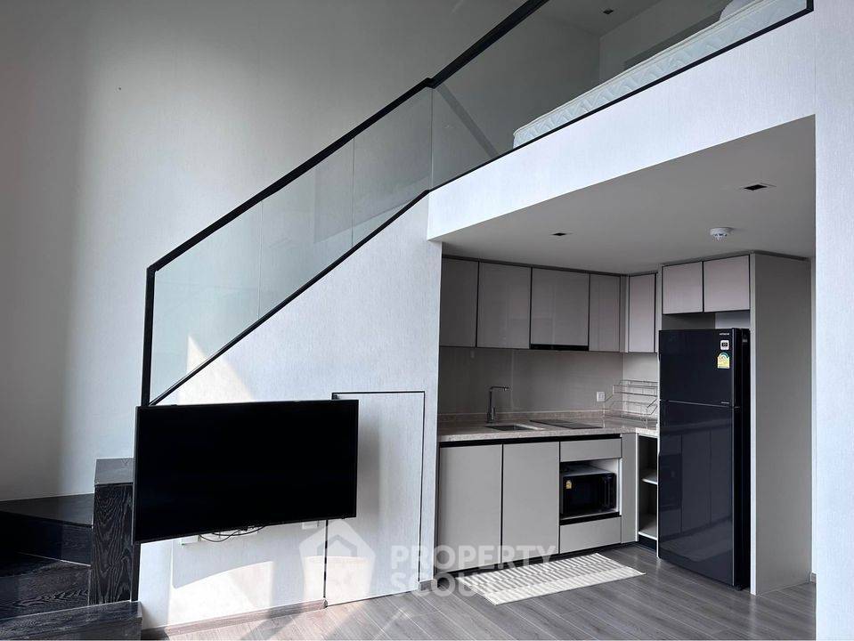 1-BR Condo at The Reserve Phahol-Pradipat near BTS Saphan Khwai (ID 976168)