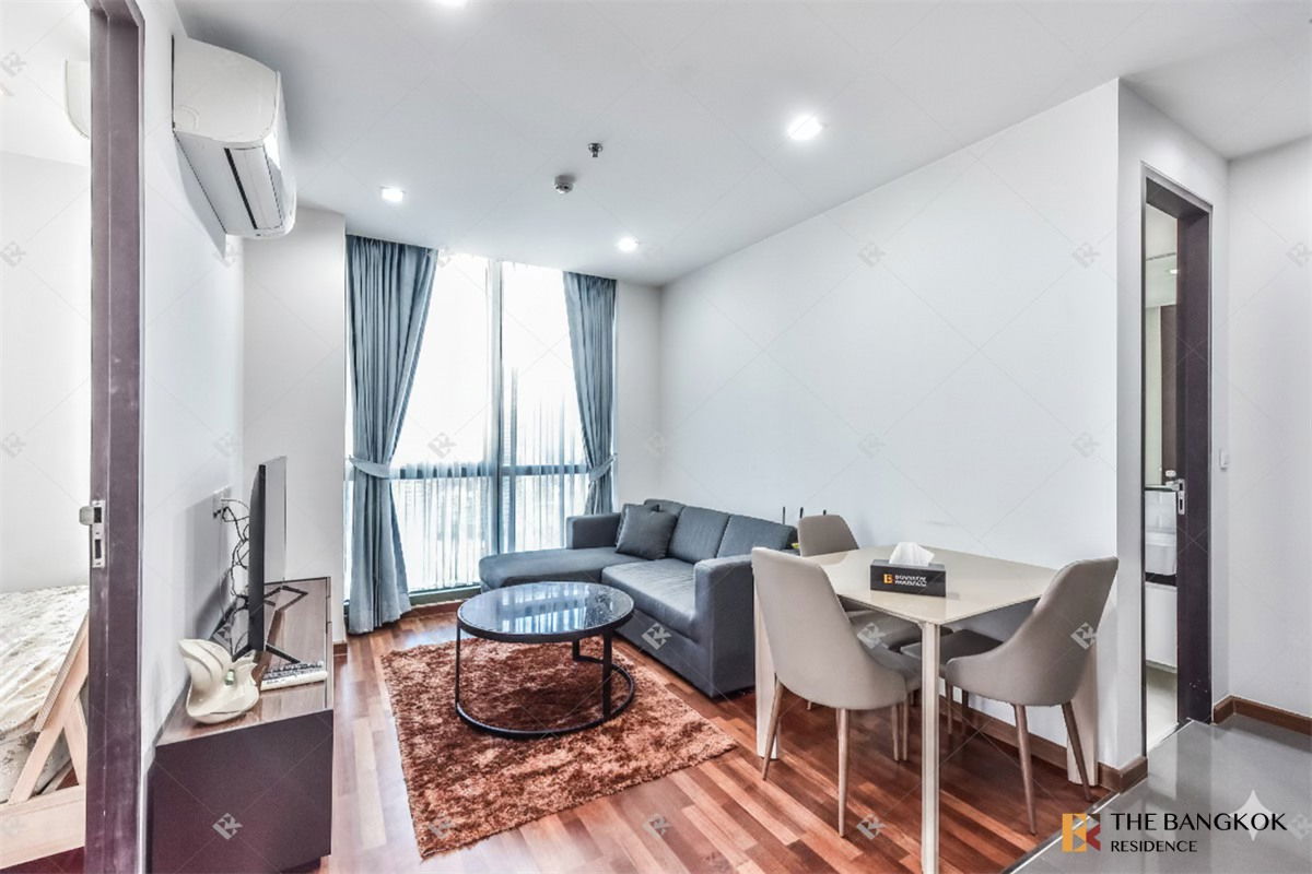 🔥Hot Available 🔥 Wish Signature Siam Midtown 2B1B 42sqm. Just 28,500baht/month Call Ms.Angel(Aumi)0658209572