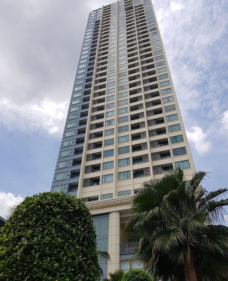 ✨ ให้เช่าคอนโด คิว อโศก ✨ 💰 เพียง 35,000 บาท/เดือน