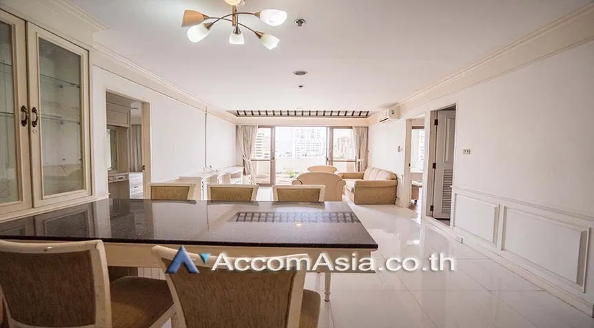 🔼🔽 AccomA 📩  4 BR Condominium @Crystal Garden (23728)