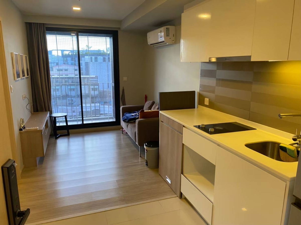 🟠 ငှားရန်ရှိသည် - 1 Bedroom, 33 Sq.m ကွန်ဒိုမှာ Maestro 03 Ratchada-Rama 9၊