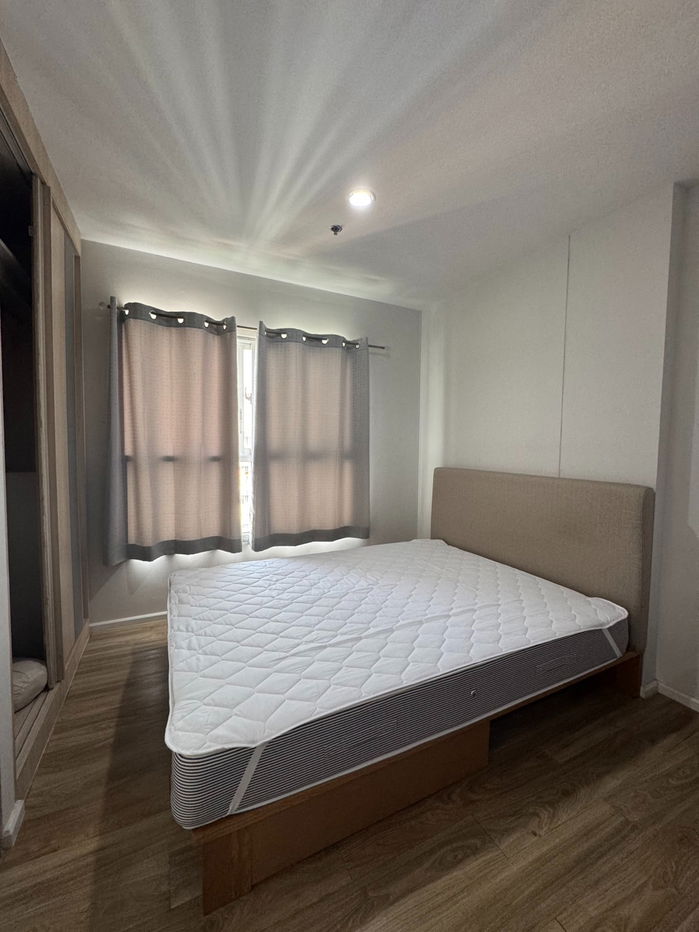 ISSI Condo Suksawat  ISSI Condo Suksawat