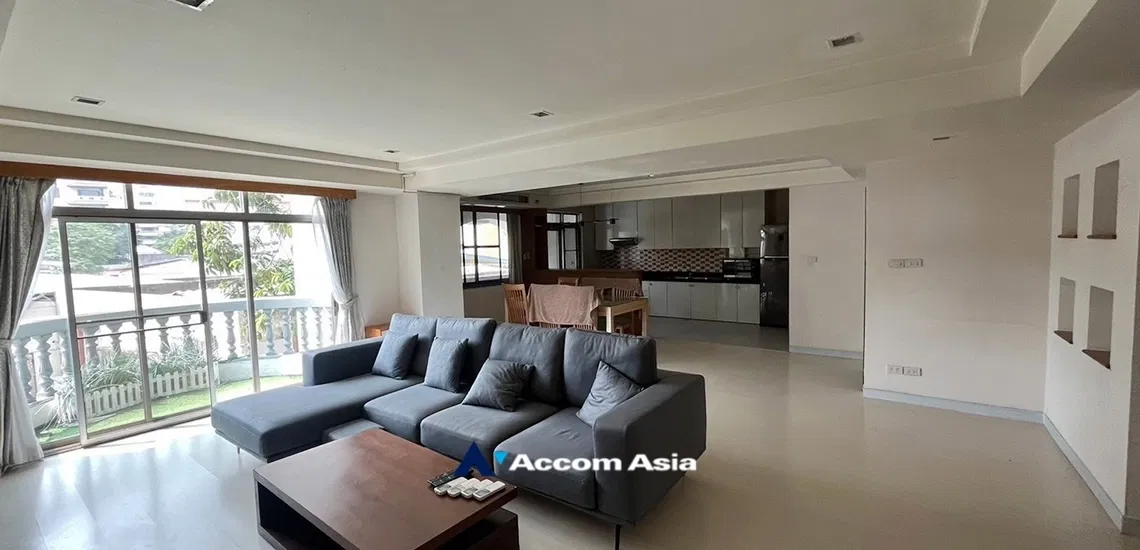 🔼🔽 AccomA 📩  3 BR Condominium @Royal Castle Sukhumvit 39 (AA29527)