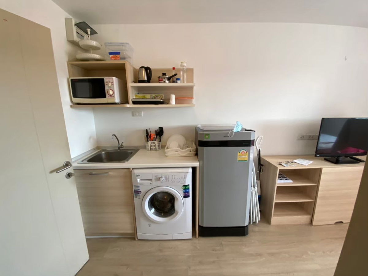 For rent:Elio DelRay Sukhumvit64 8,500thb/month Contact Line ID : 2424yusuke