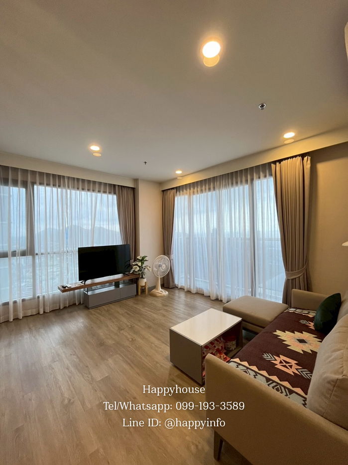35 highest floors,Sea and Sriracha city view,2 bed 2 bath,luxury room, complete with furniture/electrical appliances!!! We have cleaning 2 times/week.