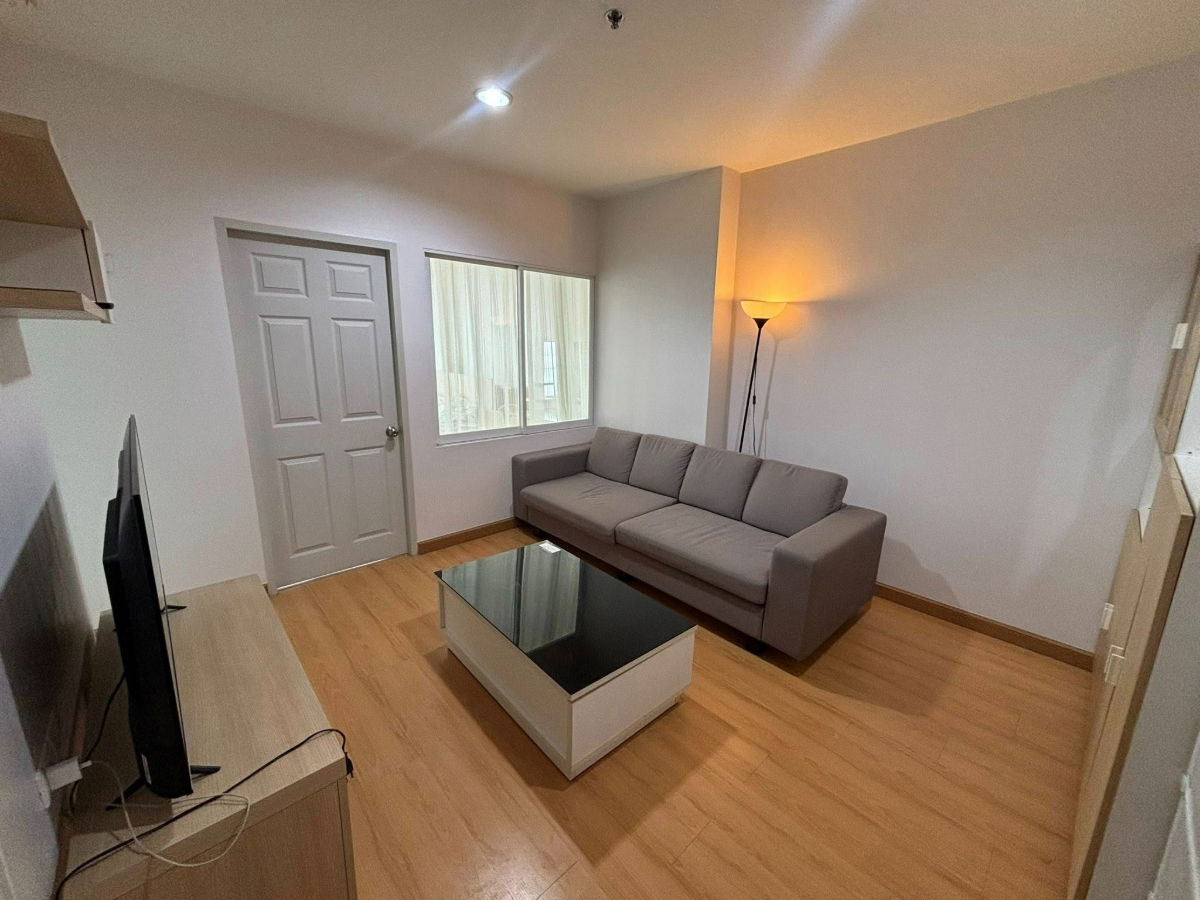 🟢Condo For Rent 🟢Life @ Ratchada - Suthisan Near MRT Suthisan Fully-Furnished 1 bedroom 1 bathroom HOT!!