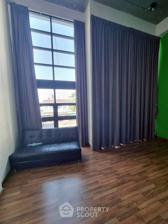 5-BR Condo at Clover Ladprao 83 in Khlong Chaokhun Sing (ID 2487172)