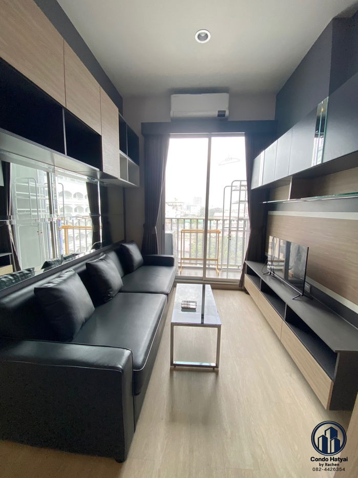 For rent: Plus Connect Hat Yai, 5th floor, city view, corner unit, west-facing, 30 sq.m. Price: 12,000 baht/month.
