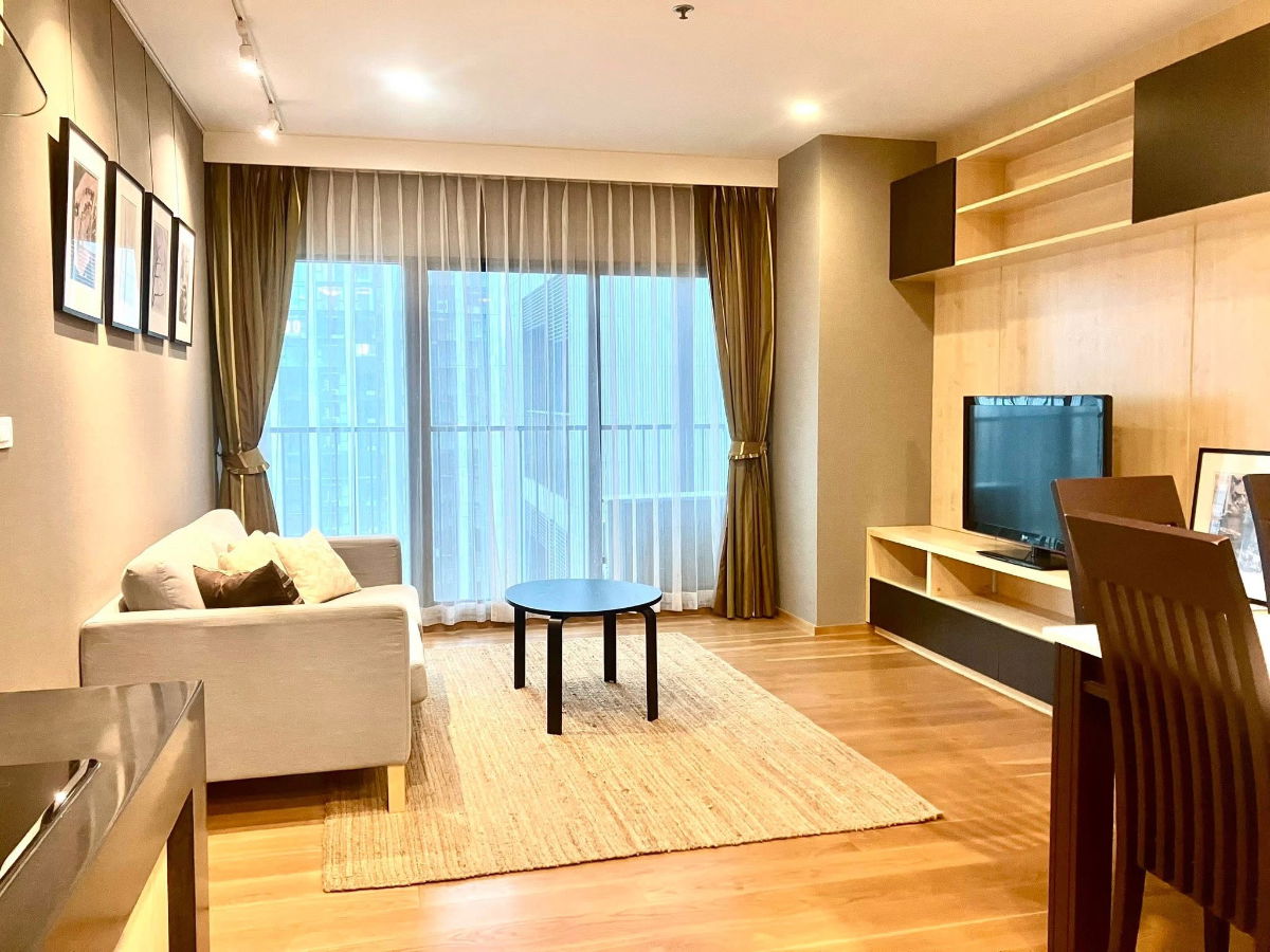 🔥Noble Remix🔥 ทองหล่อ 2 ห้องนอน 2 ห้องน้ำ 82 ตรม ชั้นสูง✨เช่าเพียง 52,000