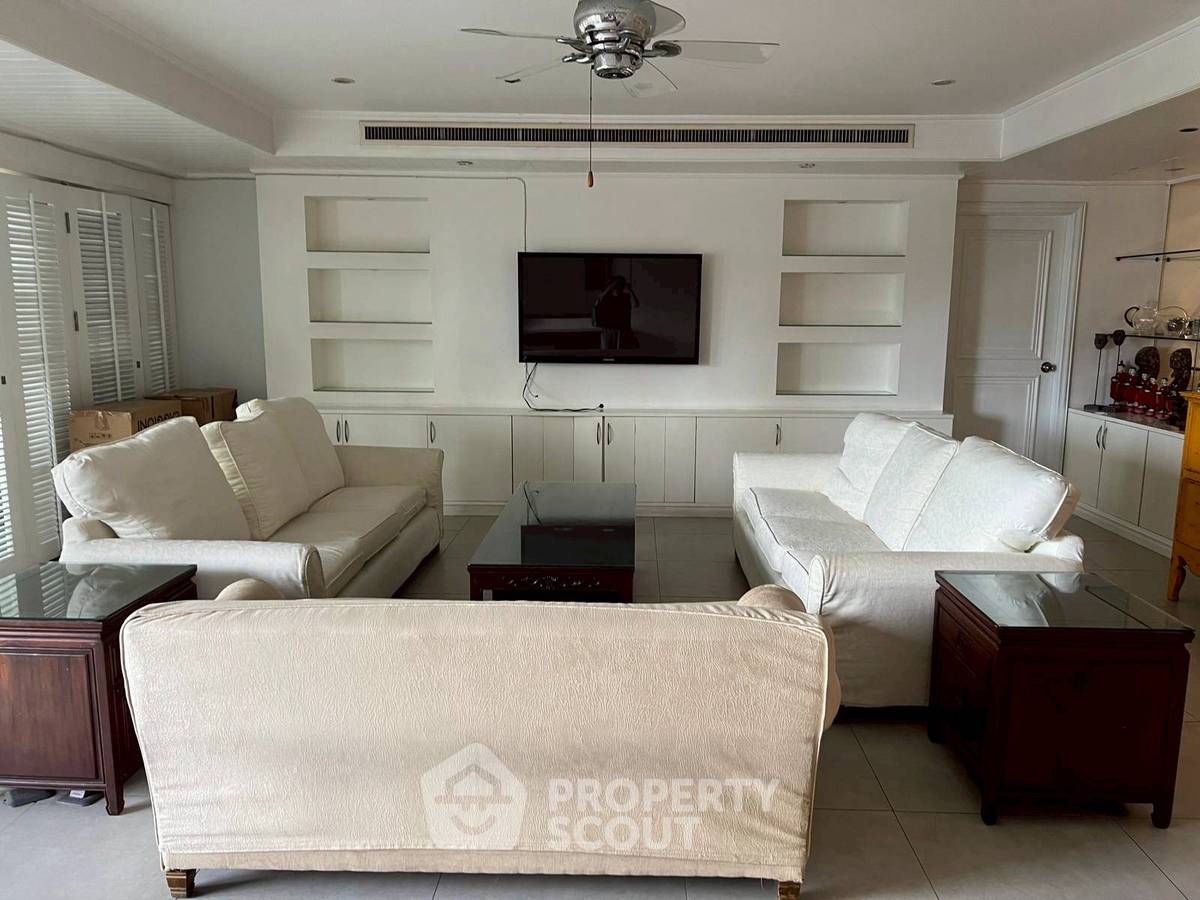 คอนโด 4 ห้องนอน คาลิสต้า แมนชั่น ใกล้ ARL มักกะสัน (ID 2480067)