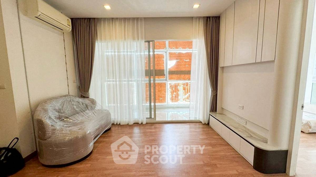 3-BR Condo at The Coast Bangkok near BTS Bang Na (ID 2483315)