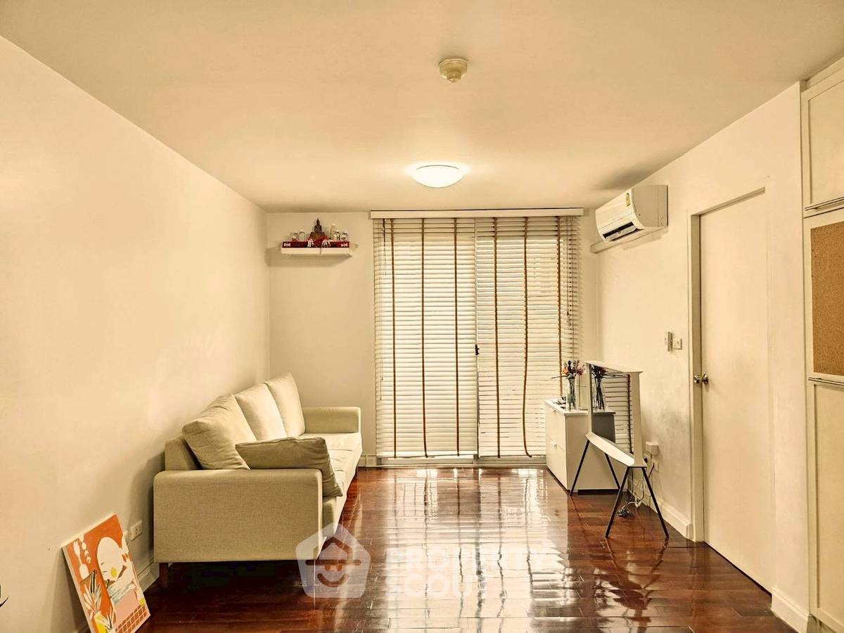 1-BR Condo at 49 Plus near BTS Phrom Phong (ID 2487622)