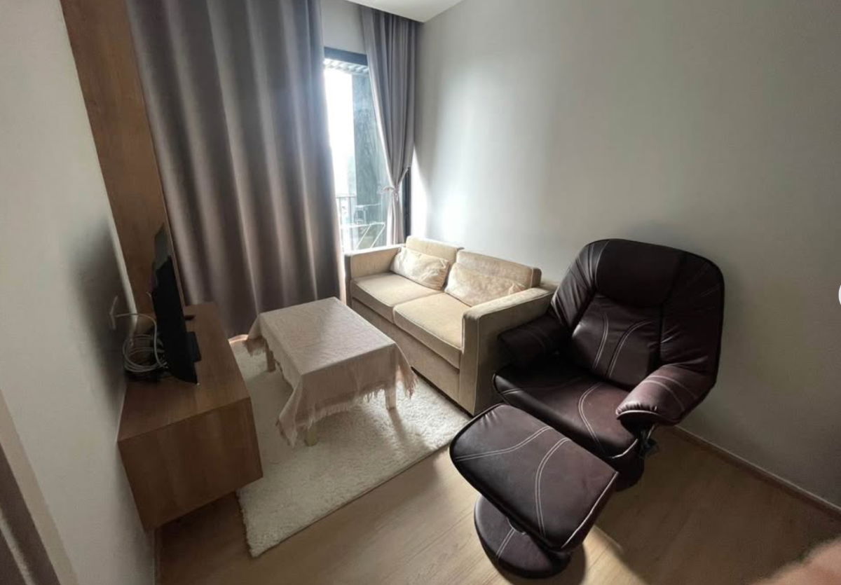 Capital Ekkamai. 1bed 36sqm. Line id: @pfagent