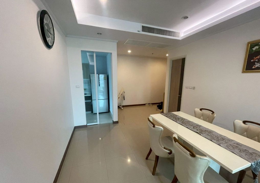 Supalai Elite Phayathai 94 sq.m. Please add LINE ID @806qphgn o8415o5483