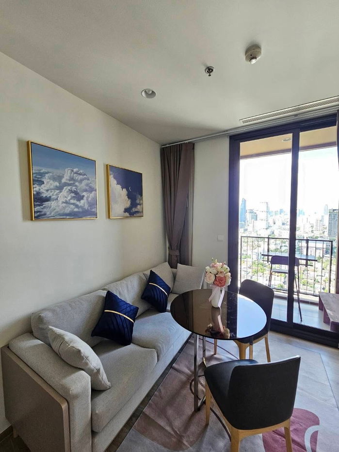 30,000 OKA HAUS Sukhumvit 36 contact Line:katk03