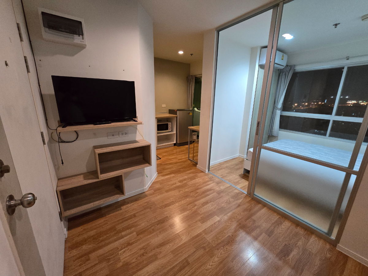 房间出租23m3 家具齐全 电器齐全 有私人洗衣机 6300/月而已！！！