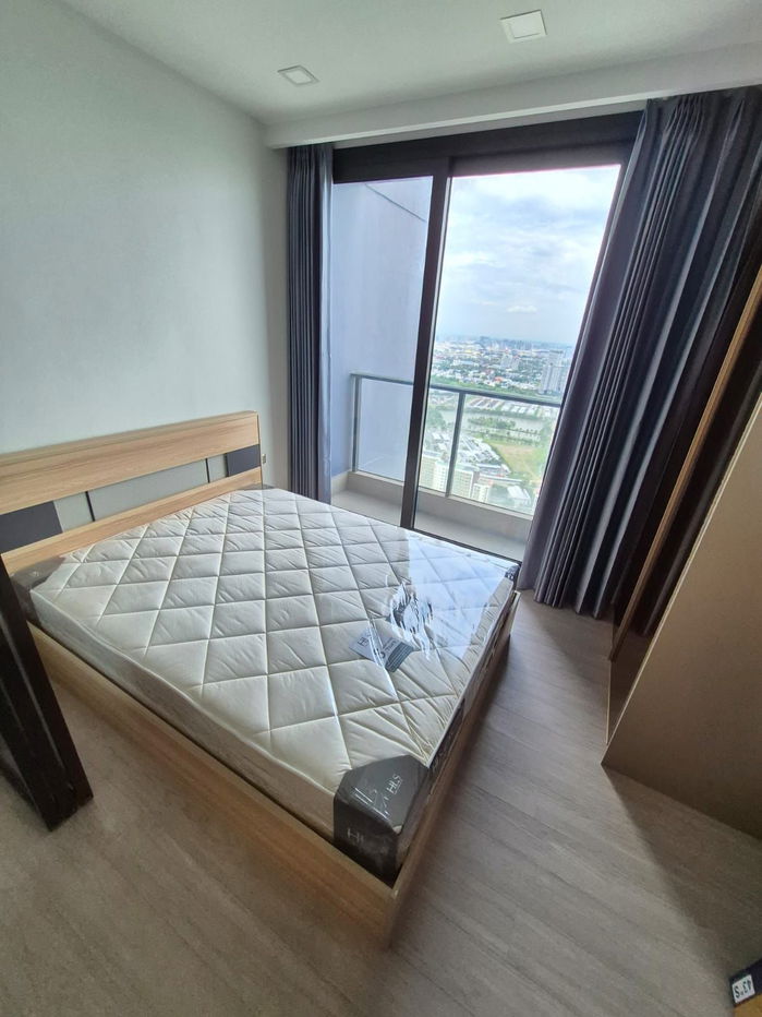 📍 For Rent! One9Five | 1 Bedroom, High Floor (54th), City View, Brand New Unit with Brand New Furniture, Near MRT Rama 9