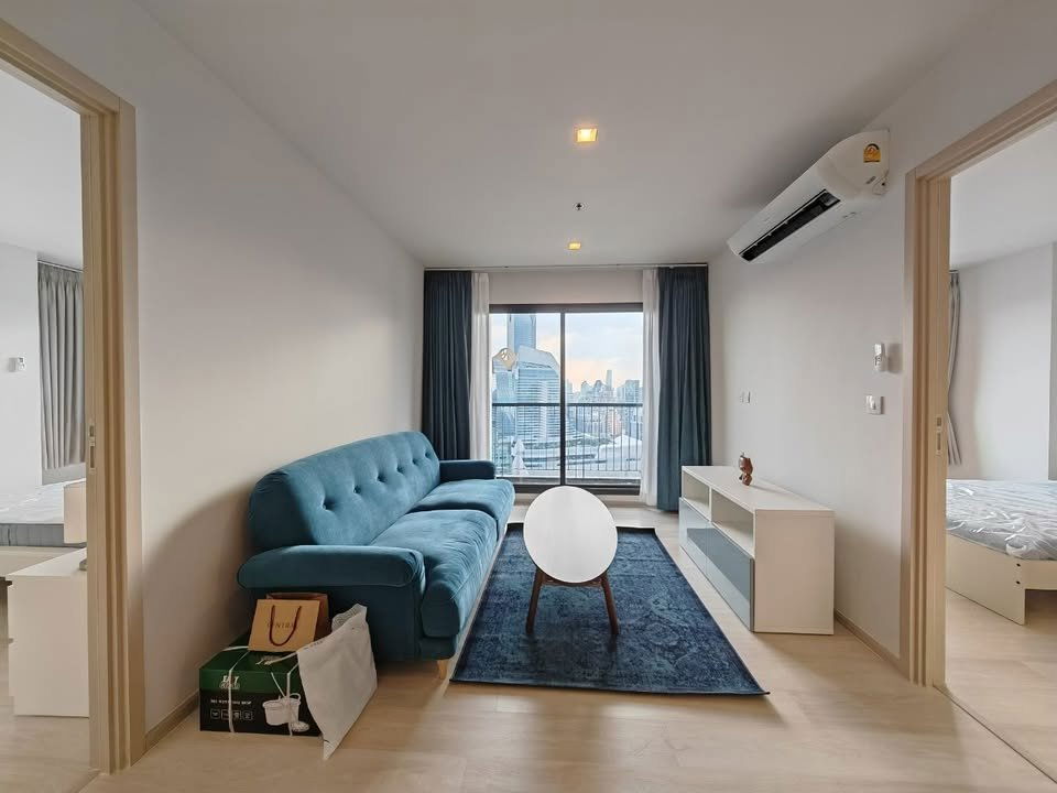 Condo for Rent at Life One Wireless (D6812020)