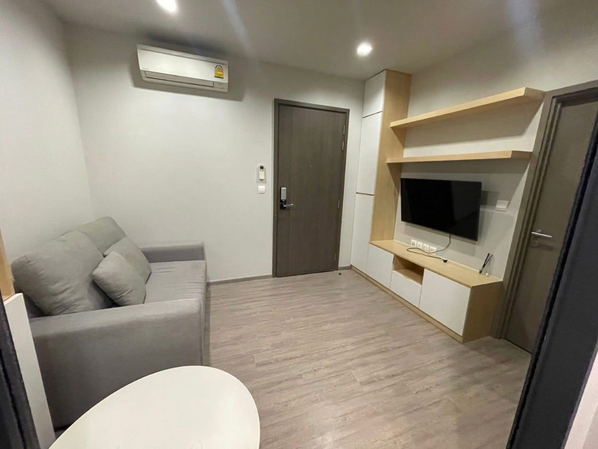 ADD line id : @cutecondo available to touring please make appointment here