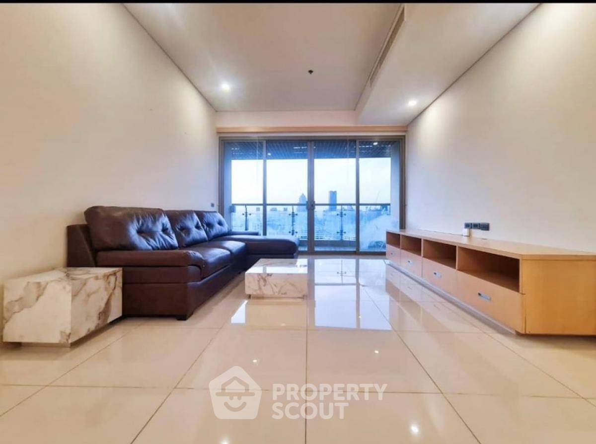 2-BR Condo at The Lakes Bangkok near BTS Asok (ID 2023275)