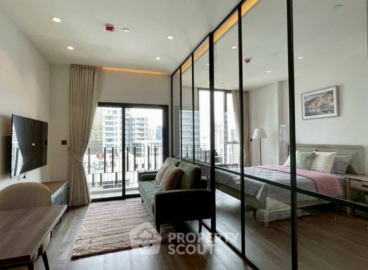 1-BR Condo at Muniq Sukhumvit 23 near MRT Sukhumvit (ID 2217990)