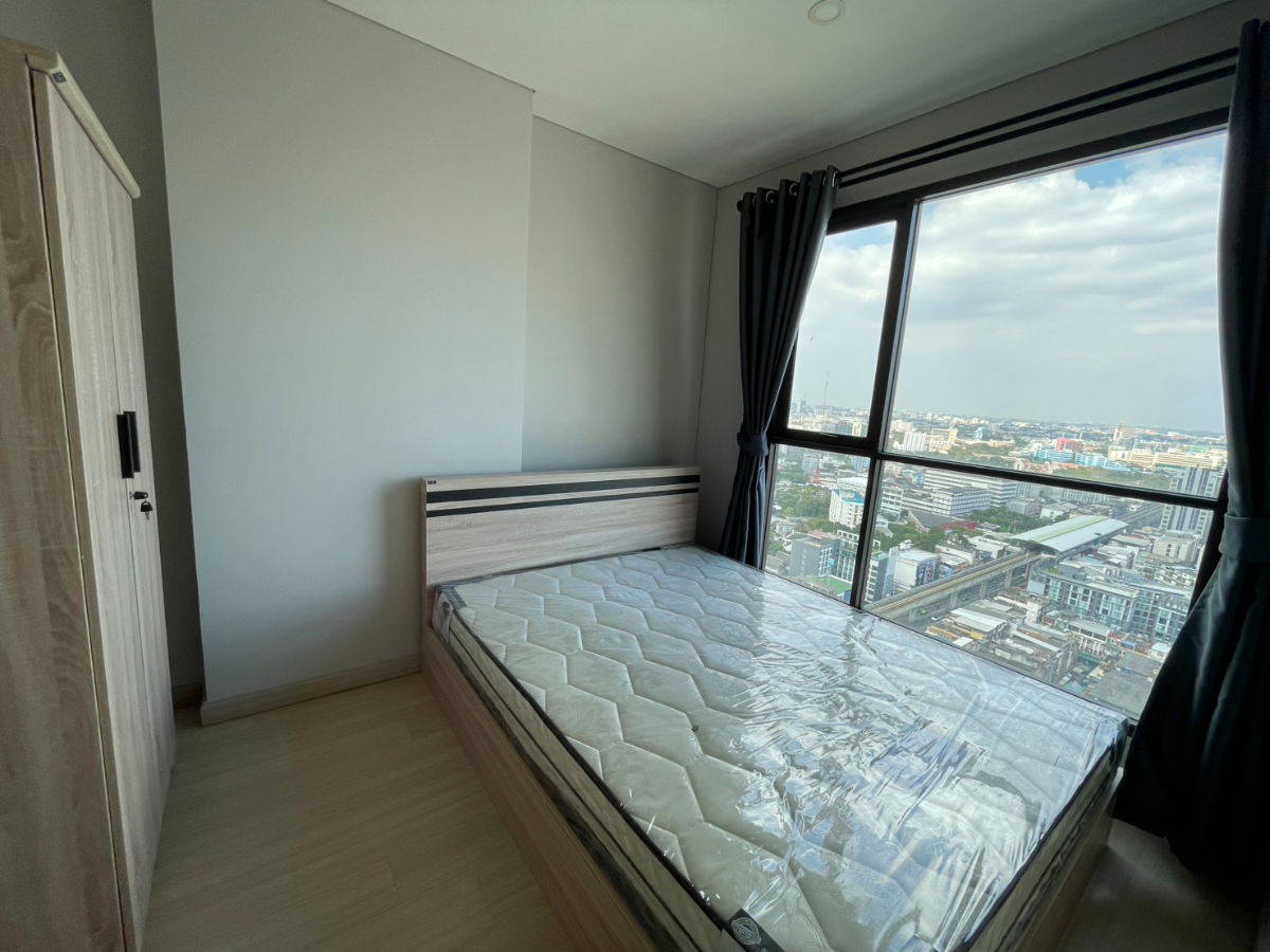 Condo for Rent – Lumpini Park Phahon 32