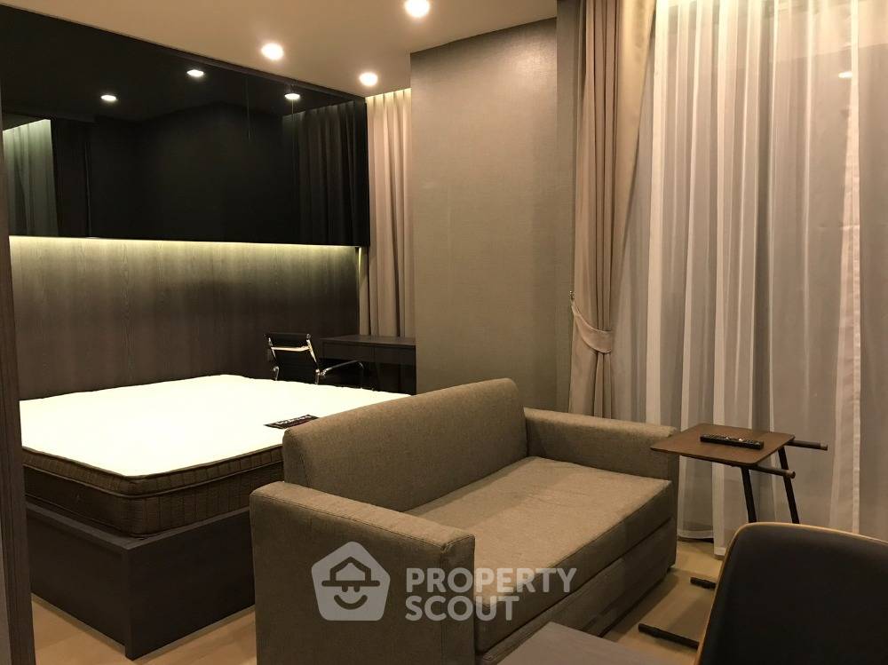 1-BR Condo at Ashton Asoke near MRT Sukhumvit (ID 1207324)